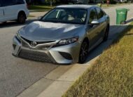 Toyota Camry SE 2020