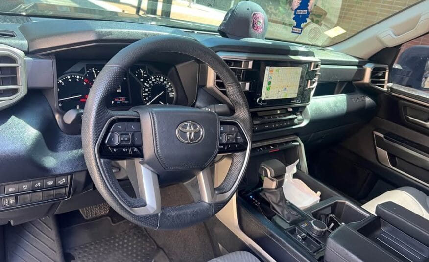 Toyota Tundra SR5