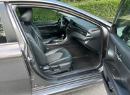 Toyota Camry SE 2021