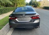 Toyota Camry SE 2021