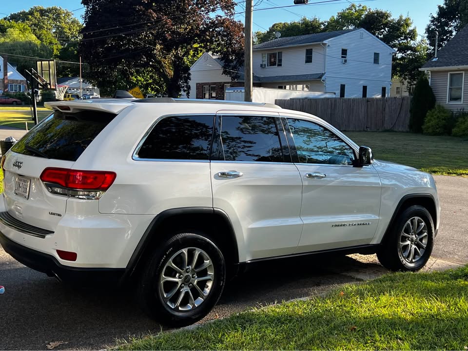 Jeep Cherokee Sport Utility 4D – 2014