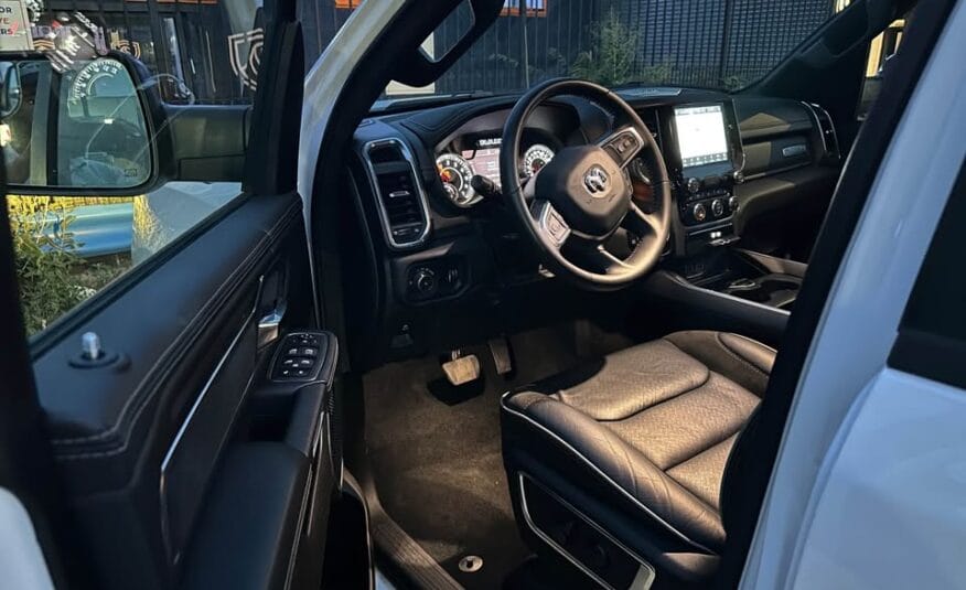 Ram 1500 Crew Cab Laramie 2024
