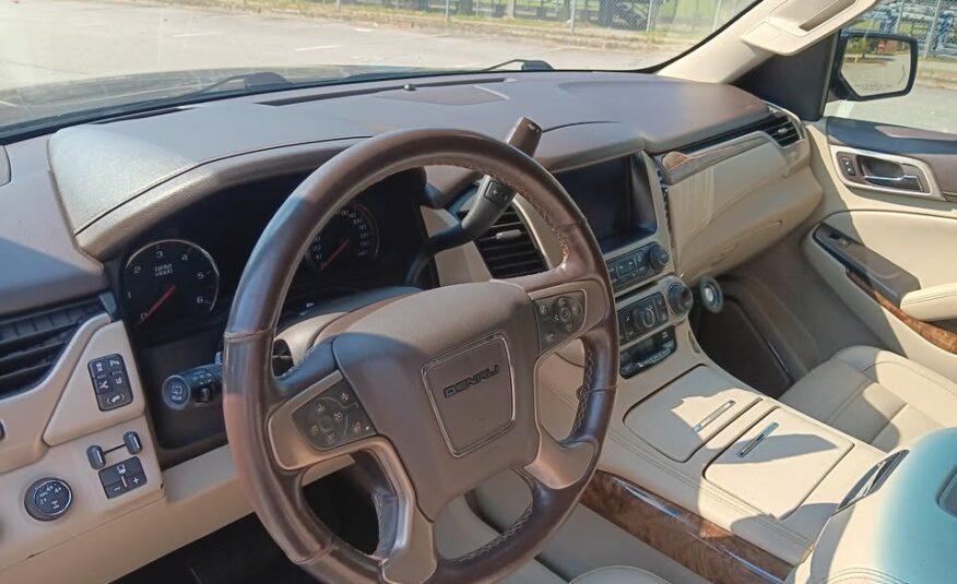 GMC Yukon Denali XL 2015 – $ 8000 / Urgent Sale