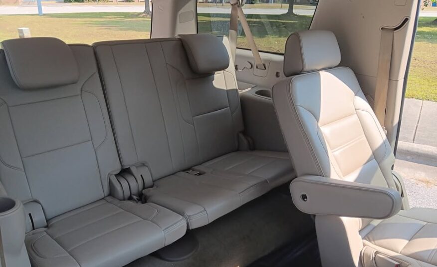 GMC Yukon Denali XL 2015 – $ 8000 / Urgent Sale