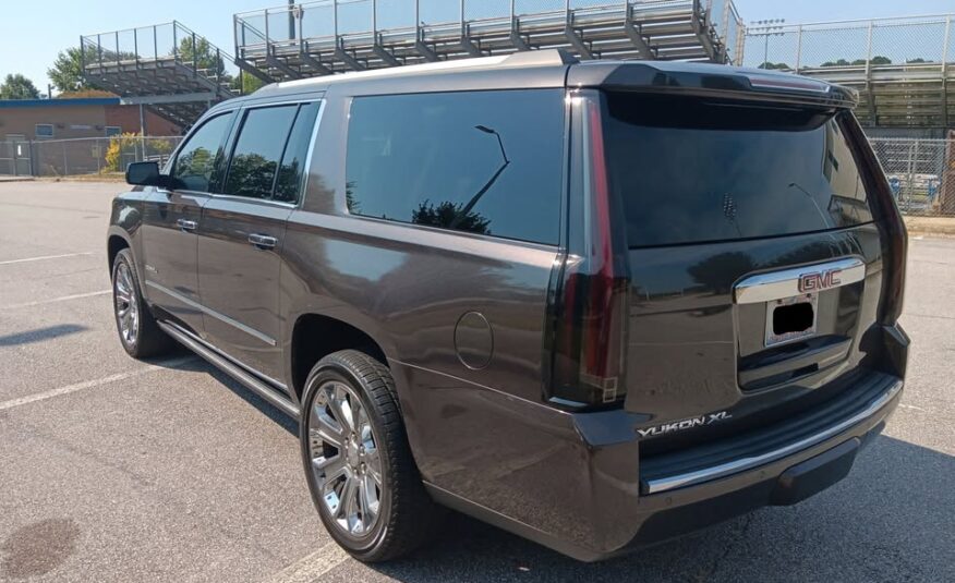 GMC Yukon Denali XL 2015 – $ 8000 / Urgent Sale