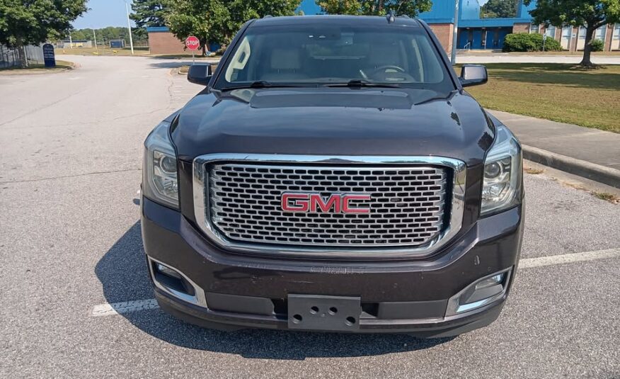 GMC Yukon Denali XL 2015 – $ 8000 / Urgent Sale