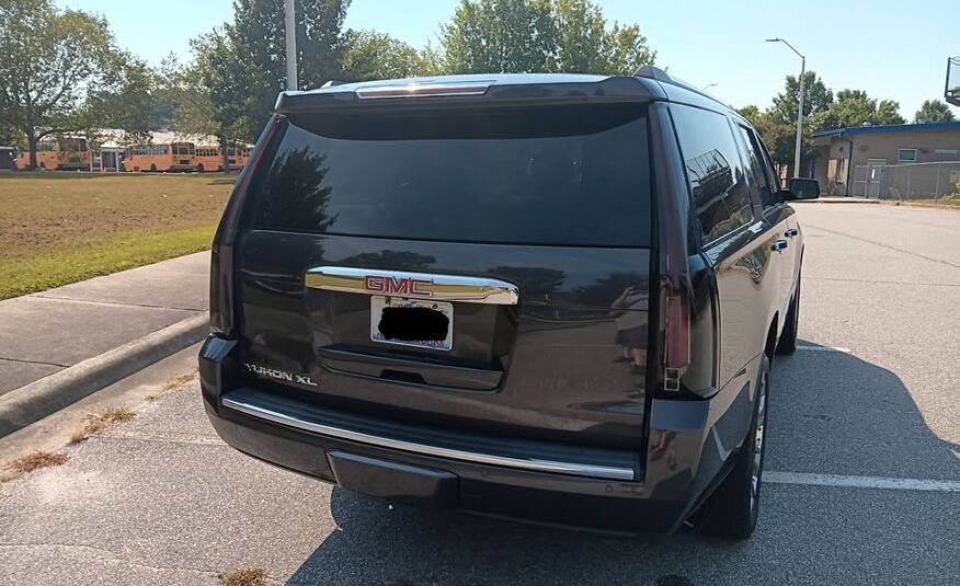 GMC Yukon Denali XL 2015 – $ 8000 / Urgent Sale