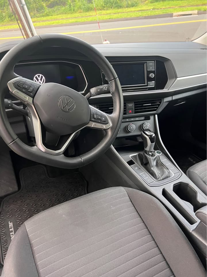 VW Jetta 1.5T S  2024