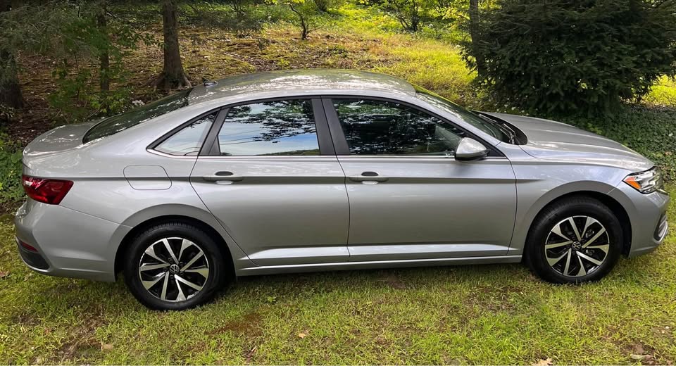 VW Jetta 1.5T S  2024