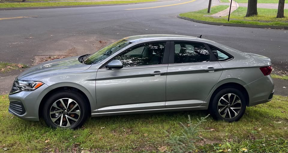 VW Jetta 1.5T S  2024