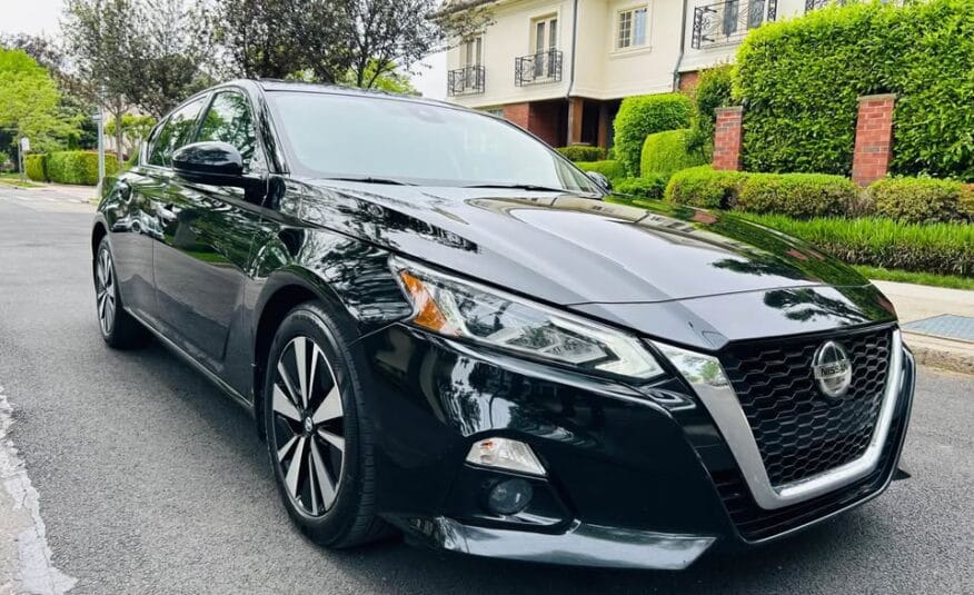 Altima 2.5 SL 2019 – $5000 Urgent Sale