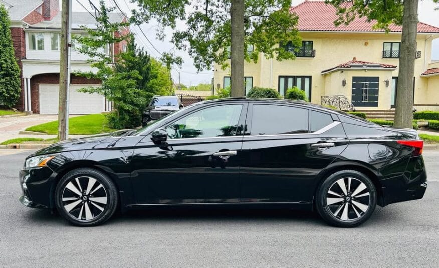 Altima 2.5 SL 2019 – $5000 Urgent Sale