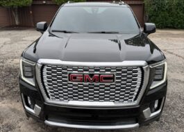GMC Yukon XL Denali 2022