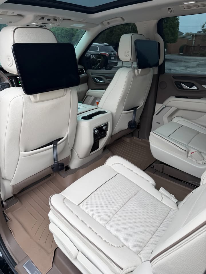 GMC Yukon XL Denali 2022