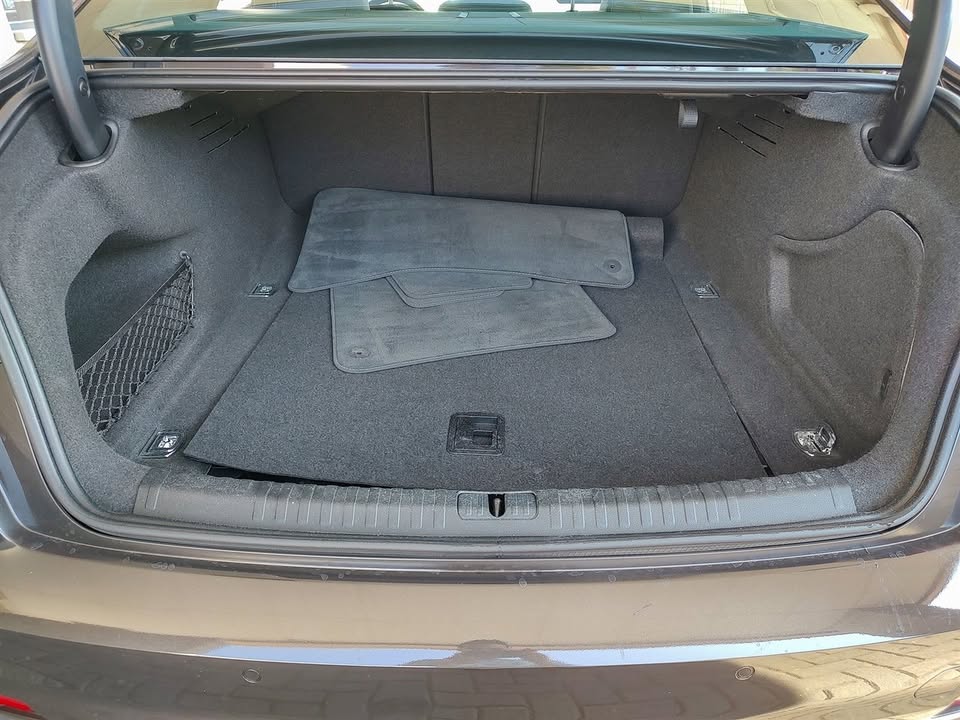 2024 Audi A6 Premium Plus