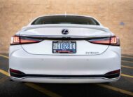 2022 Lexus ES 300h