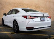2022 Lexus ES 300h