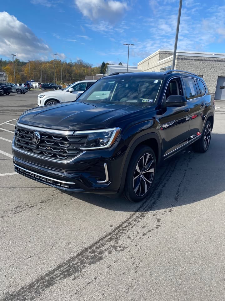 2024 Volkswagen Atlas 2.0T