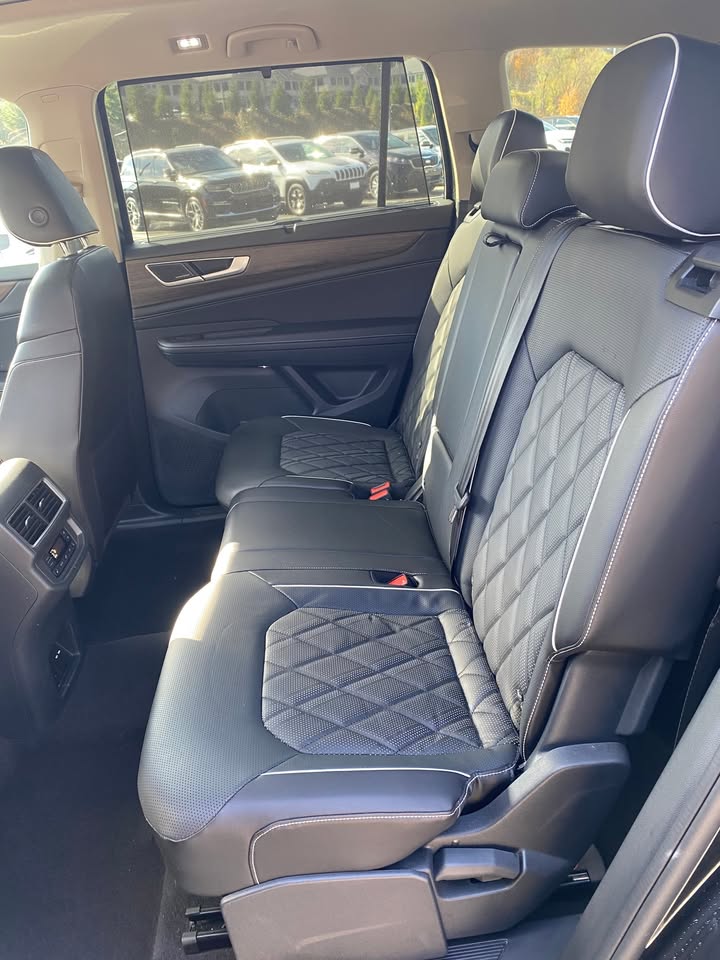 2024 Volkswagen Atlas 2.0T